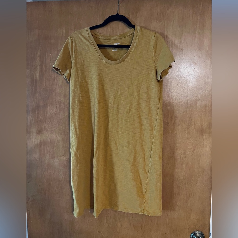 Mustard yellow t shirt dress